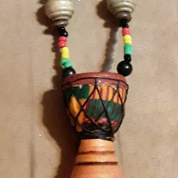 Necklace - Picture 2 of 5